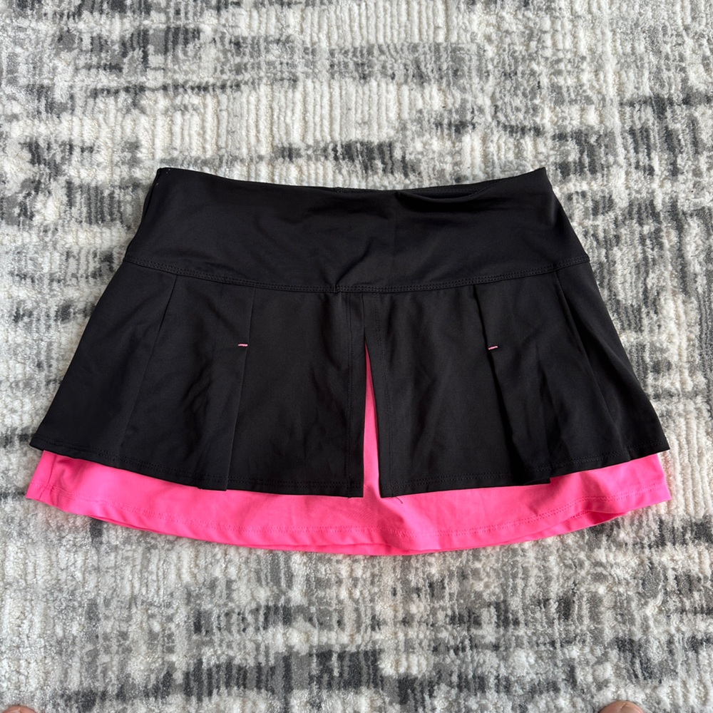 Lucky in Love Womens Tennis Skirt. Size Small.